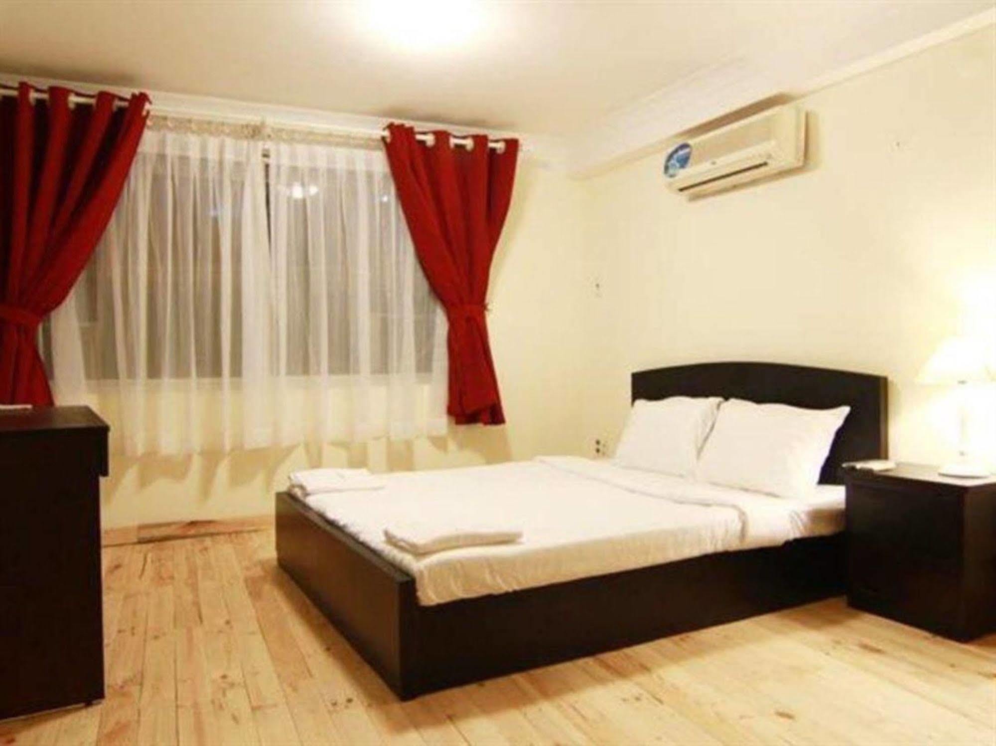 הו צ'י מין סיטי Koniko Backpackers Hostel מראה חיצוני תמונה
